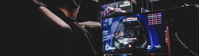 篮球战术分析视频：勇士队传切配合解析