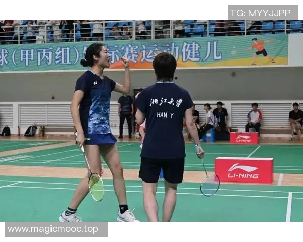 西安羽毛球队默契配合的背后故事与训练心得探讨